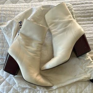 IRO White leather boot size 37